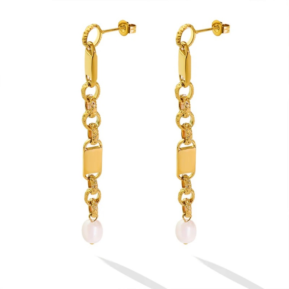 NEW💎18K Gold Plated Lined Drop Freshwater Pearl Earrings